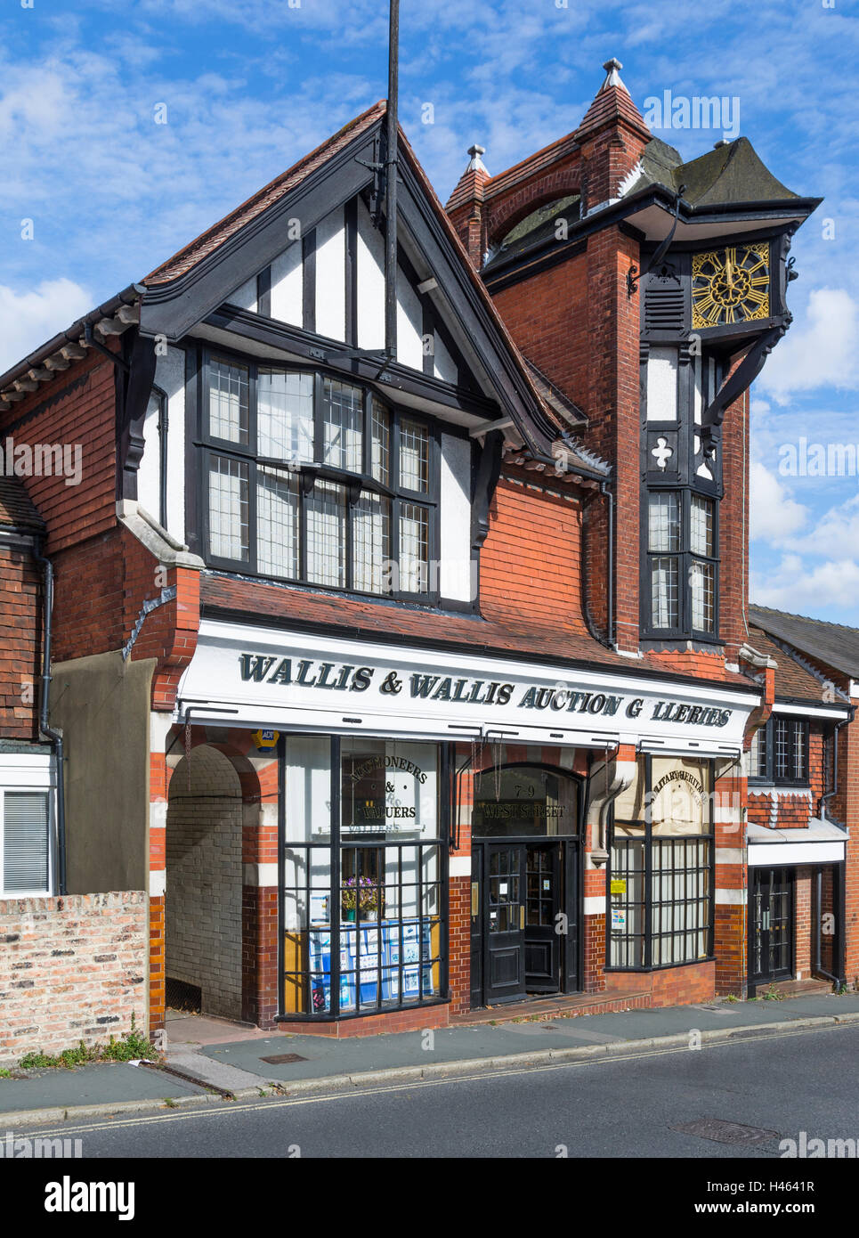Wallis & Wallis Auction Galleries in Lewes, East Sussex, England, UK. Stock Photo