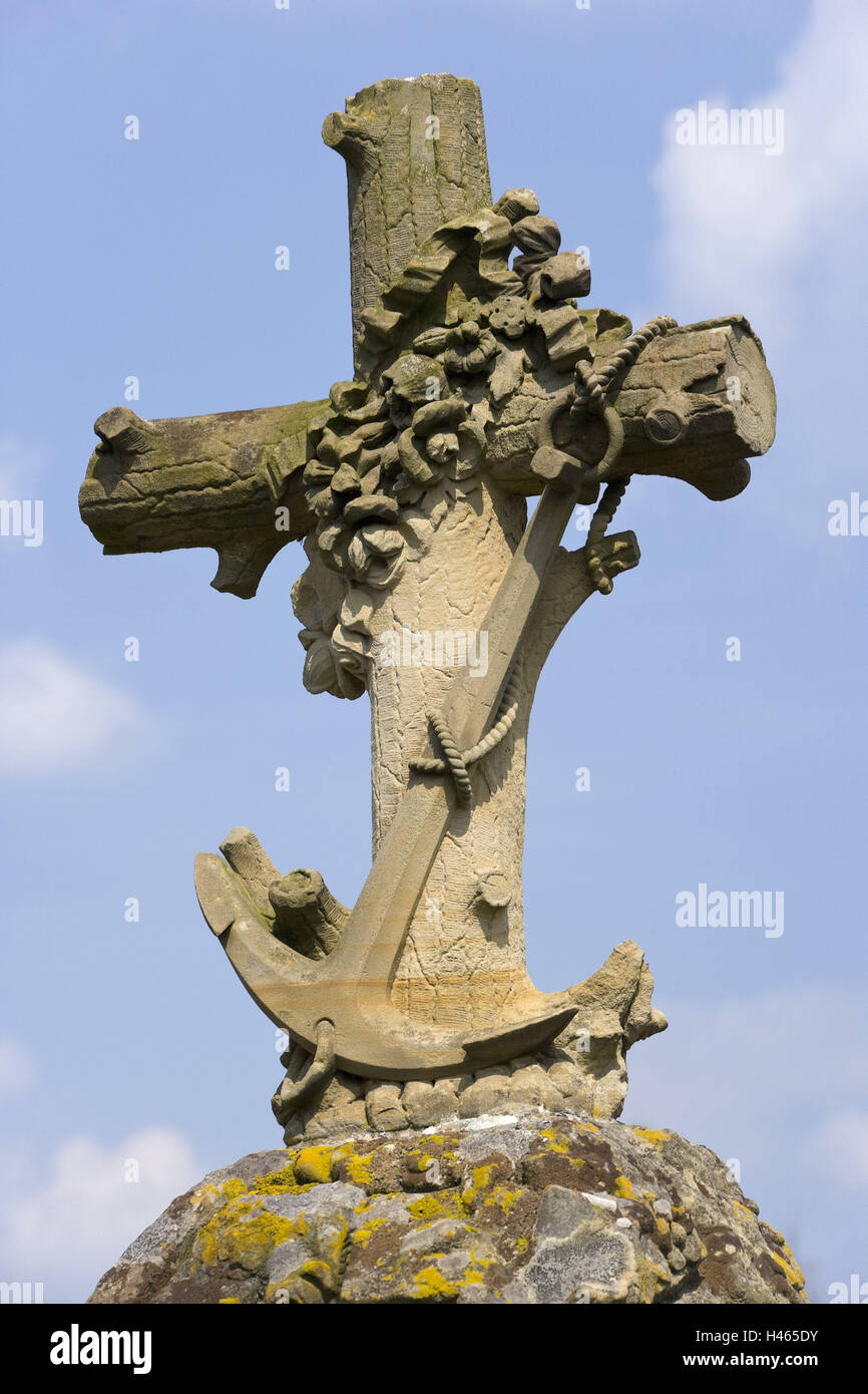 Tomb cross, sandstone, detail, cross, stone cross, sandstone cross, gravestone, tomb, religion, faith, Christianity, cemetery, death, grief, memory, memory, old, weather-beaten, lichens, historically, skilfully, anchor, rope, sailor's tomb, Stock Photo