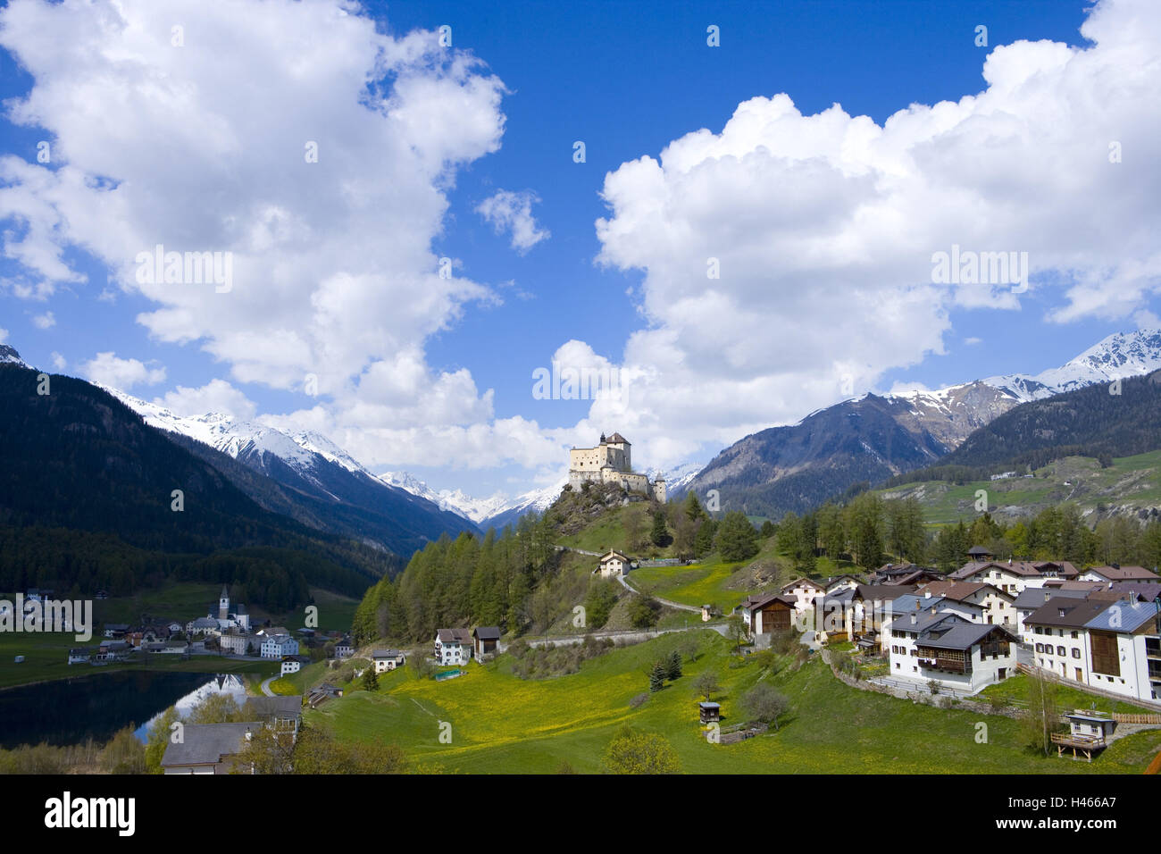 Switzerland, Graubuenden, the Engadine, Unterengadin, Scuol, lap Tarasp, Stock Photo