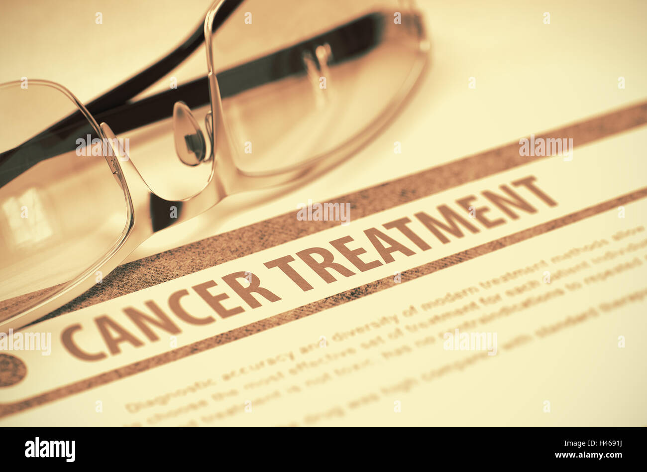 Cancer treatment hi-res stock photography and images - Alamy