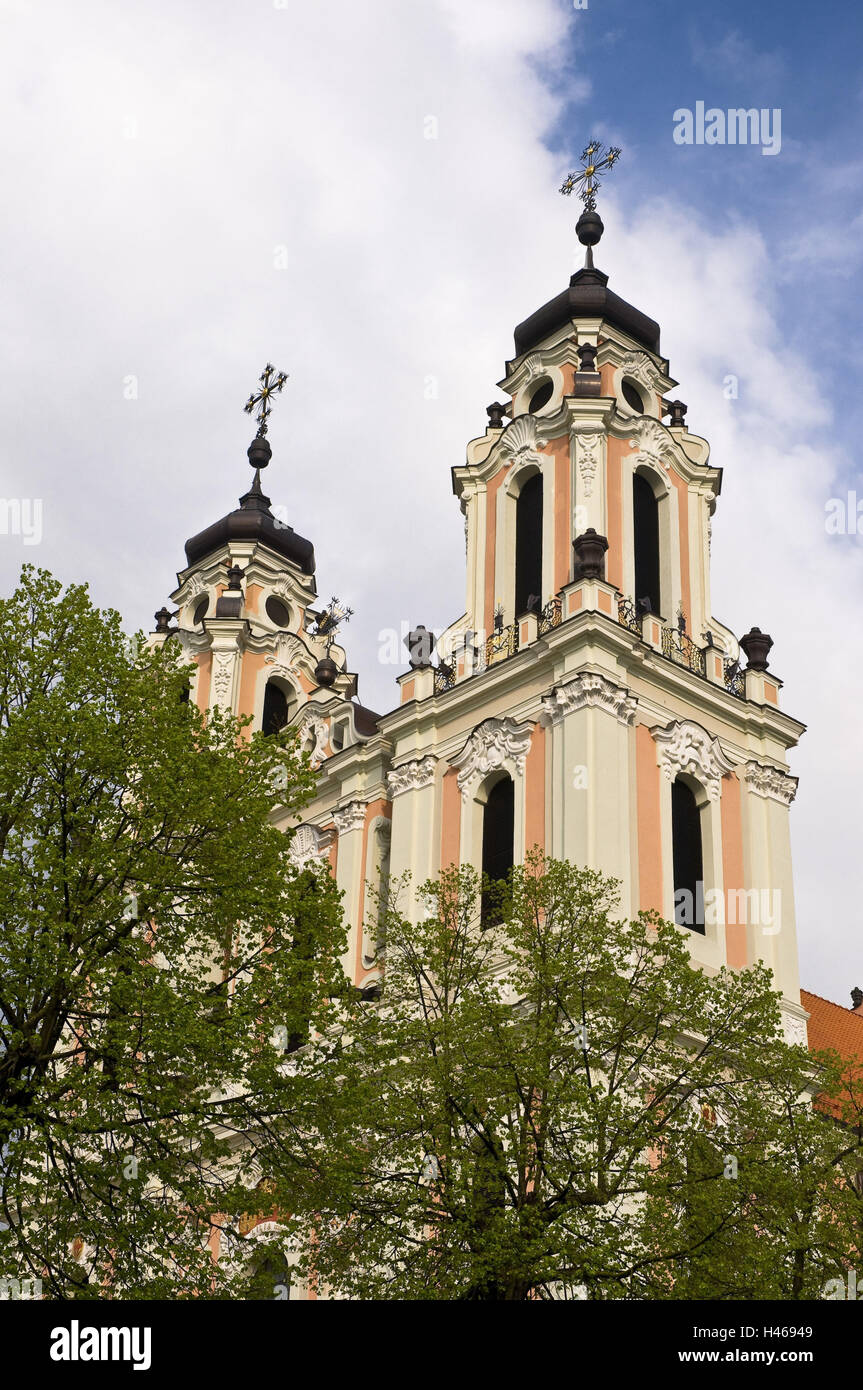 Lithuania, Vilnius, Old Town, Vilniaus Gatve, St. Katharinen church, steeples, trees, detail, Stock Photo