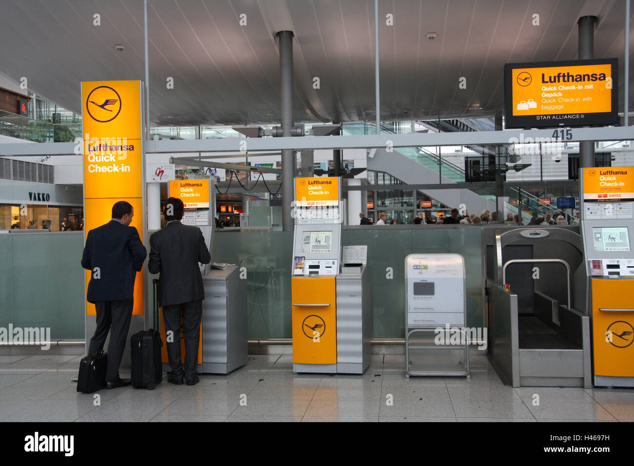 Airport, terminal, Lufthansa, check in, machines, travellers, no property  release, Germany, Munich, Franz-Josef-Strauss-Flughafen, travel, go away,  travel, journey by air, foreign travel, airport terminal, check in,  automatically modern, monitor ...