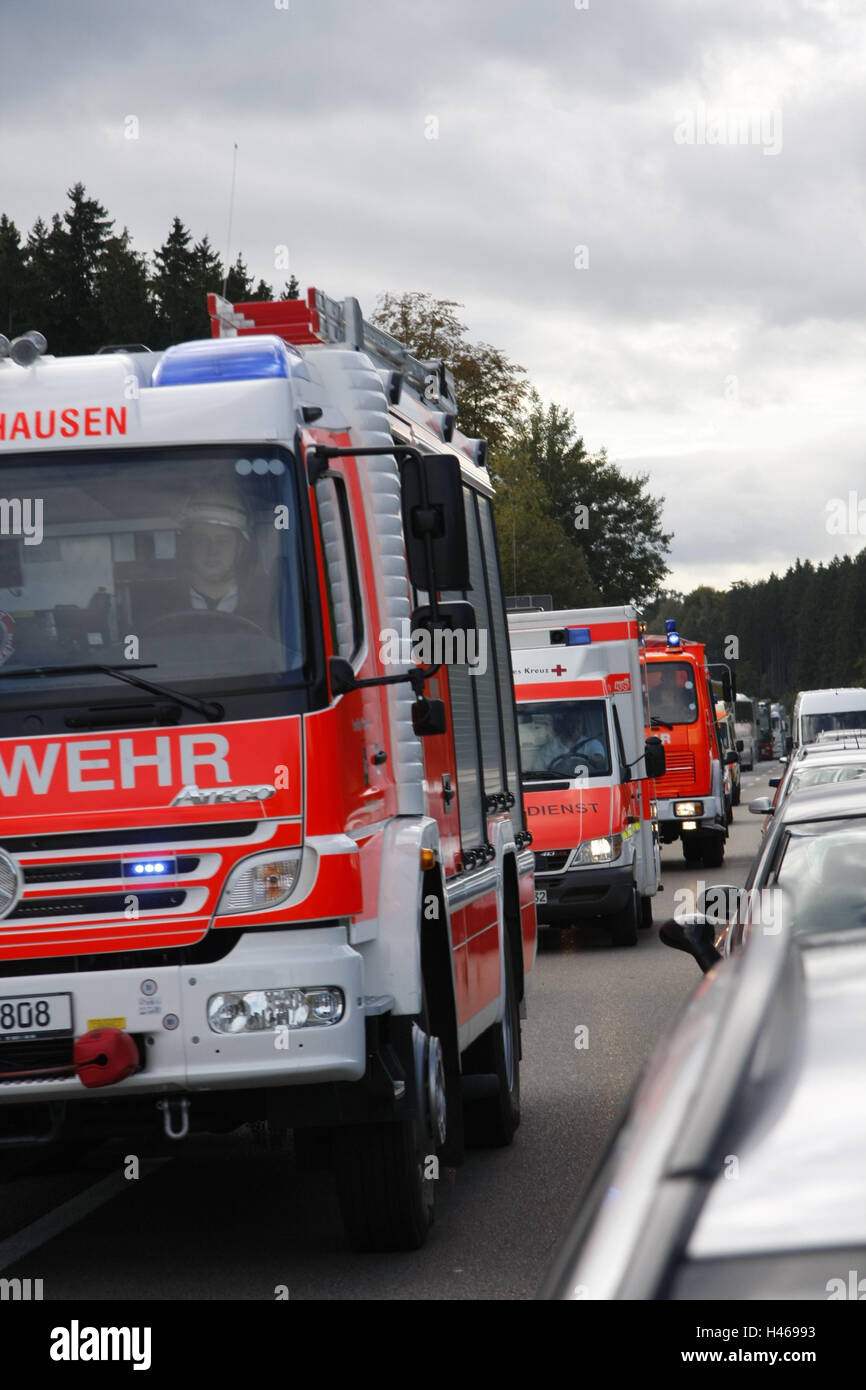 Highway, traffic jam, accident, service vehicles, rescue vehicle, detail, street, multi-lane, traffic, traffic jam, misfortune, emergency, rescue, entry, paramedic, ambulance, fire brigade, rescue service, outside, vehicles, rescue lane, Stock Photo