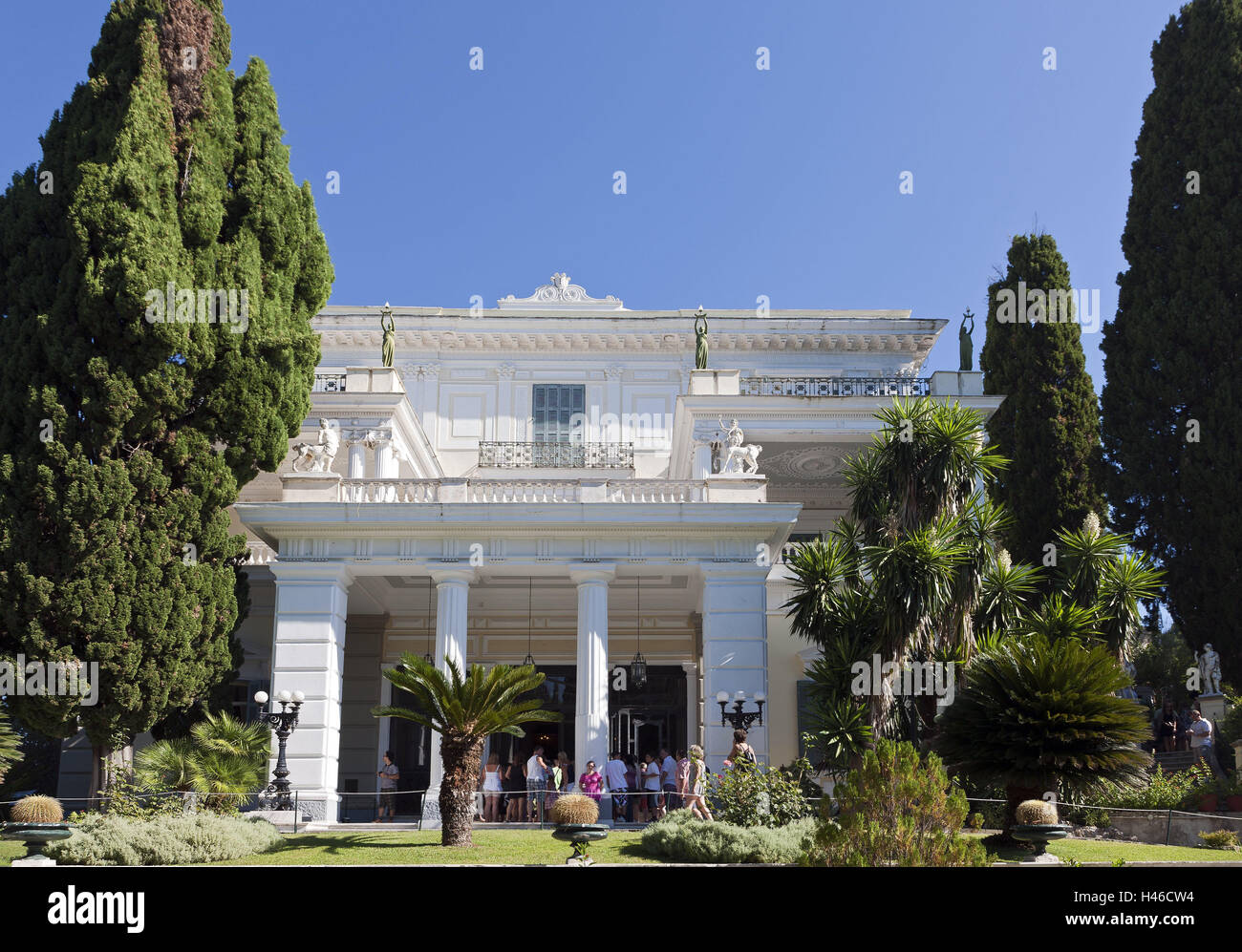 Greece, island Corfu, castle Achilleion, outside, tourists, lock, east Corfu, Southern, Europe, Europe, Achilleion, lock, Gastouri, in Greek, Corfu, island, lock, Sissi, empress, Elisabeth, Sissi's lock, building, person, place of interest, tourism, Stock Photo