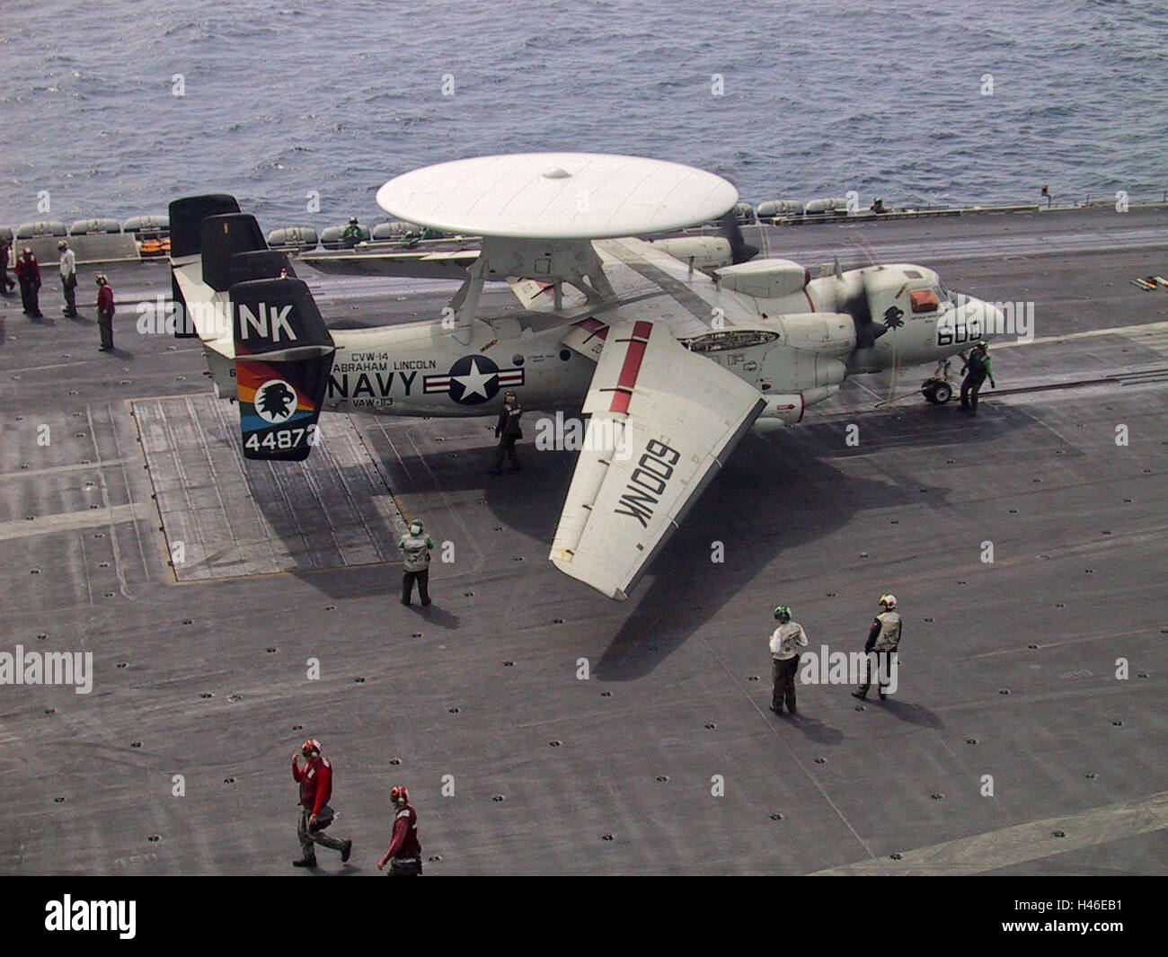 9th March 2003 During Operation Enduring Freedom: an E-2C Hawkeye on the USS Abraham Lincoln in the Persian Gulf. Stock Photo