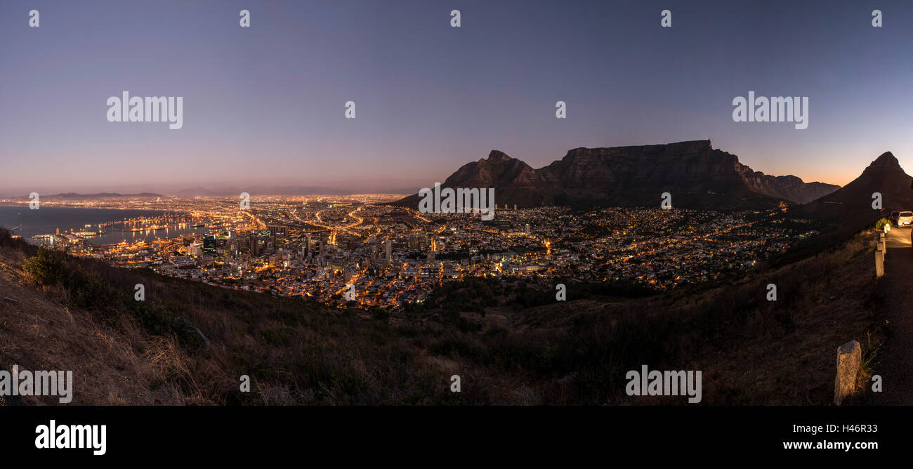 Cape Town at night, South Africa Stock Photo - Alamy