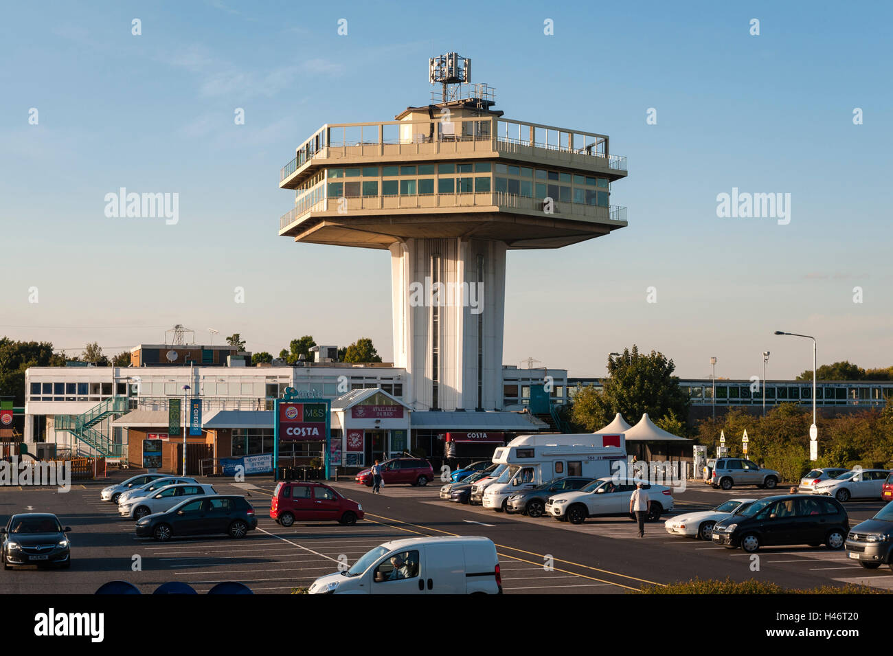 Lancaster (Forton) Services, UK, on the M6 motorway. The Pennine Tower restaurant (now closed) was built in 1965 and is now a listed building Stock Photo