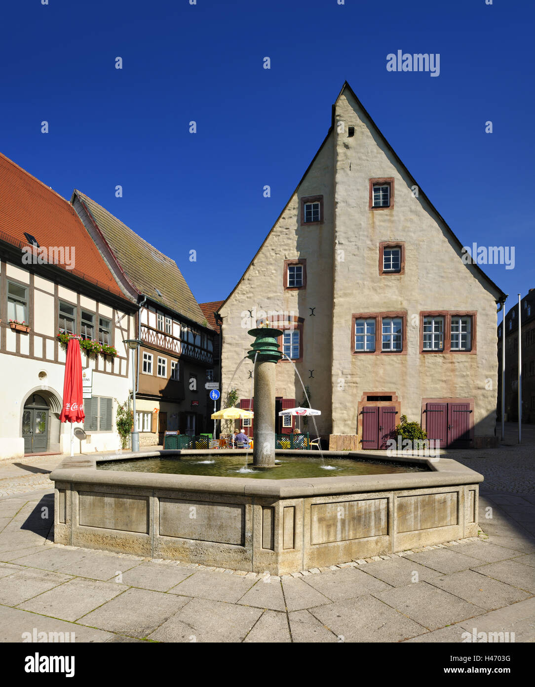 Germany, Saxony-Anhalt, Sangerhausen, city hall, well, romantically, medievally, typically, architectural style, half-timbered, Old Town, Idyll, architecture, tourism, south resin, place of interest, street, lane, half-timbered houses, historically, marke Stock Photo
