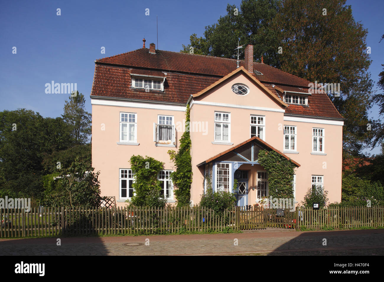 Germany Lower Saxony Fischerhude Village House Stock Photo