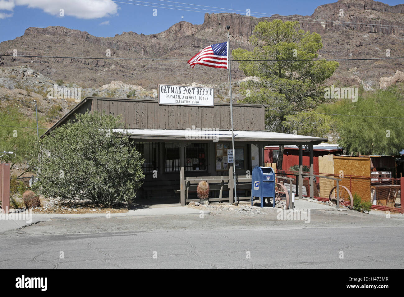 The USA, Arizona, Oatman, post office, flag Stock Photo Alamy
