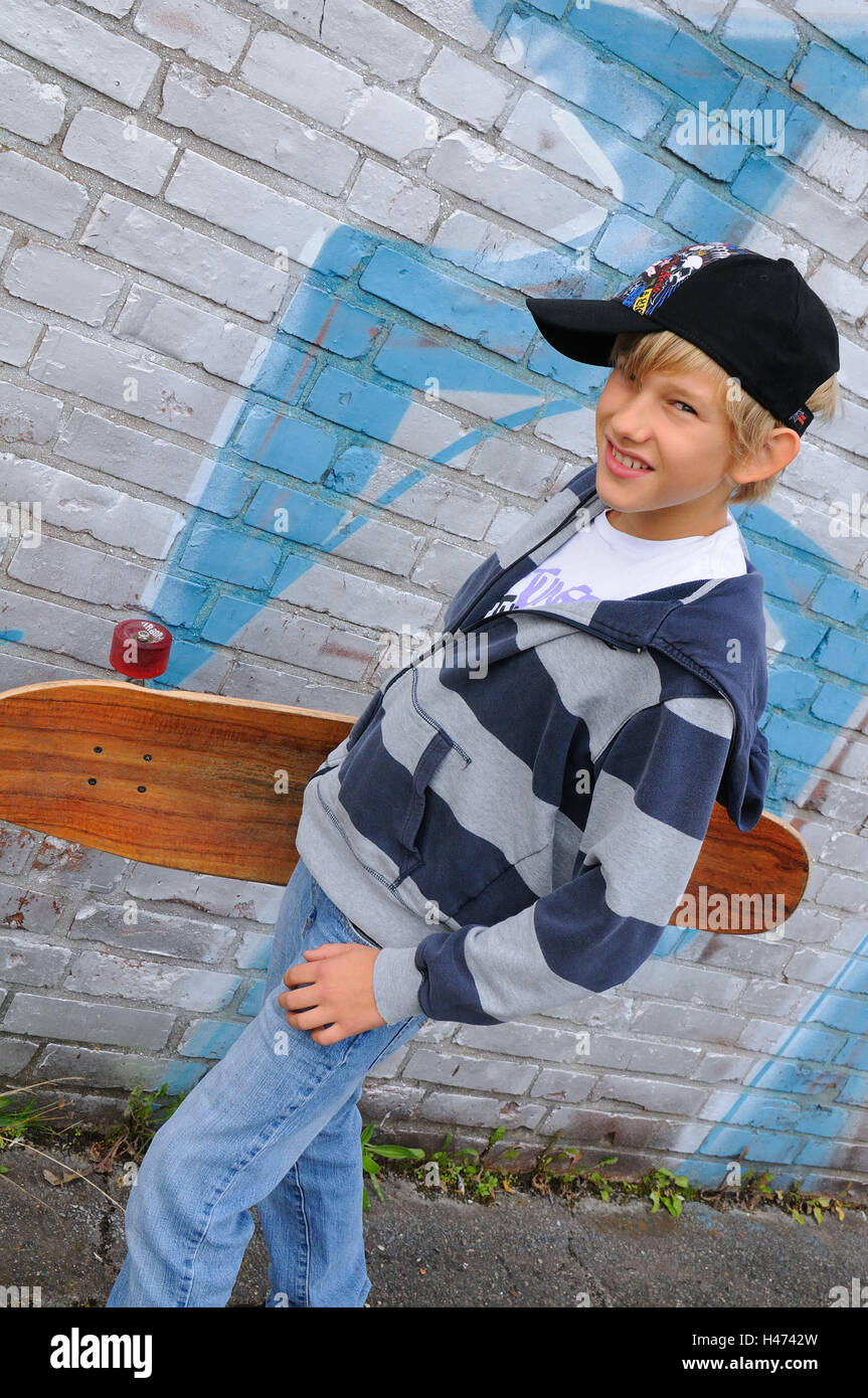 Boy Skateboard Cap High Resolution Stock Photography and Images - Alamy