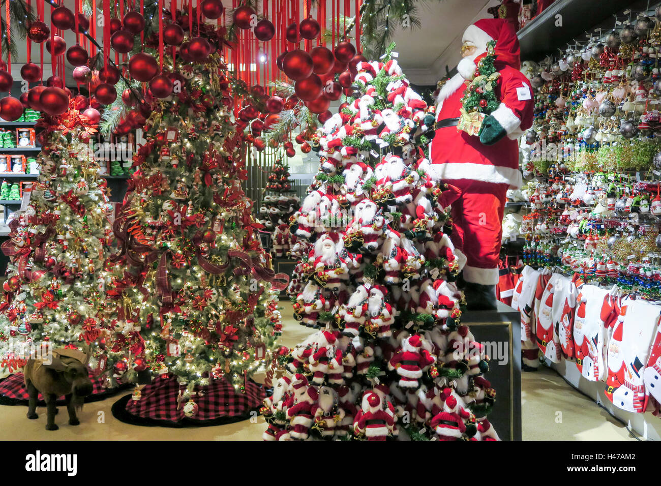 Macy's Department Store, Christmas Display, NYC Stock Photo Alamy
