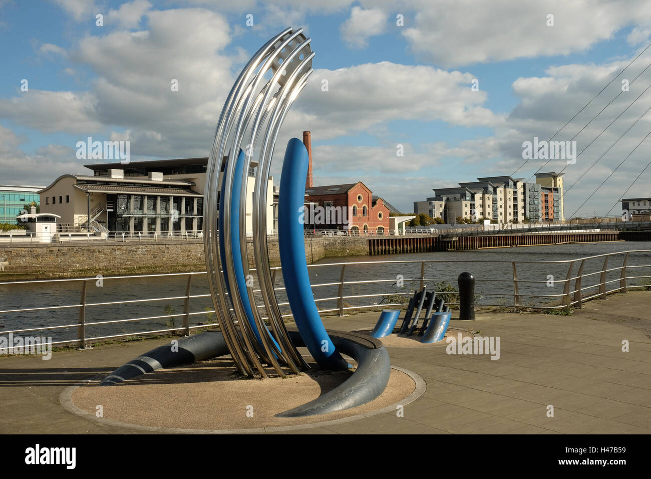 Swansea Maritime Quarter, riverside sculpture and River Tawe Stock Photo