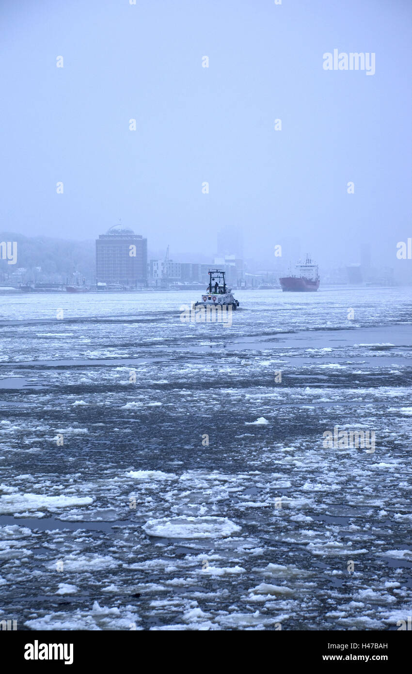 Foto zu Germany, Hamburg, harbour, winter, pack ice, ships Stock Photo - Alamy 