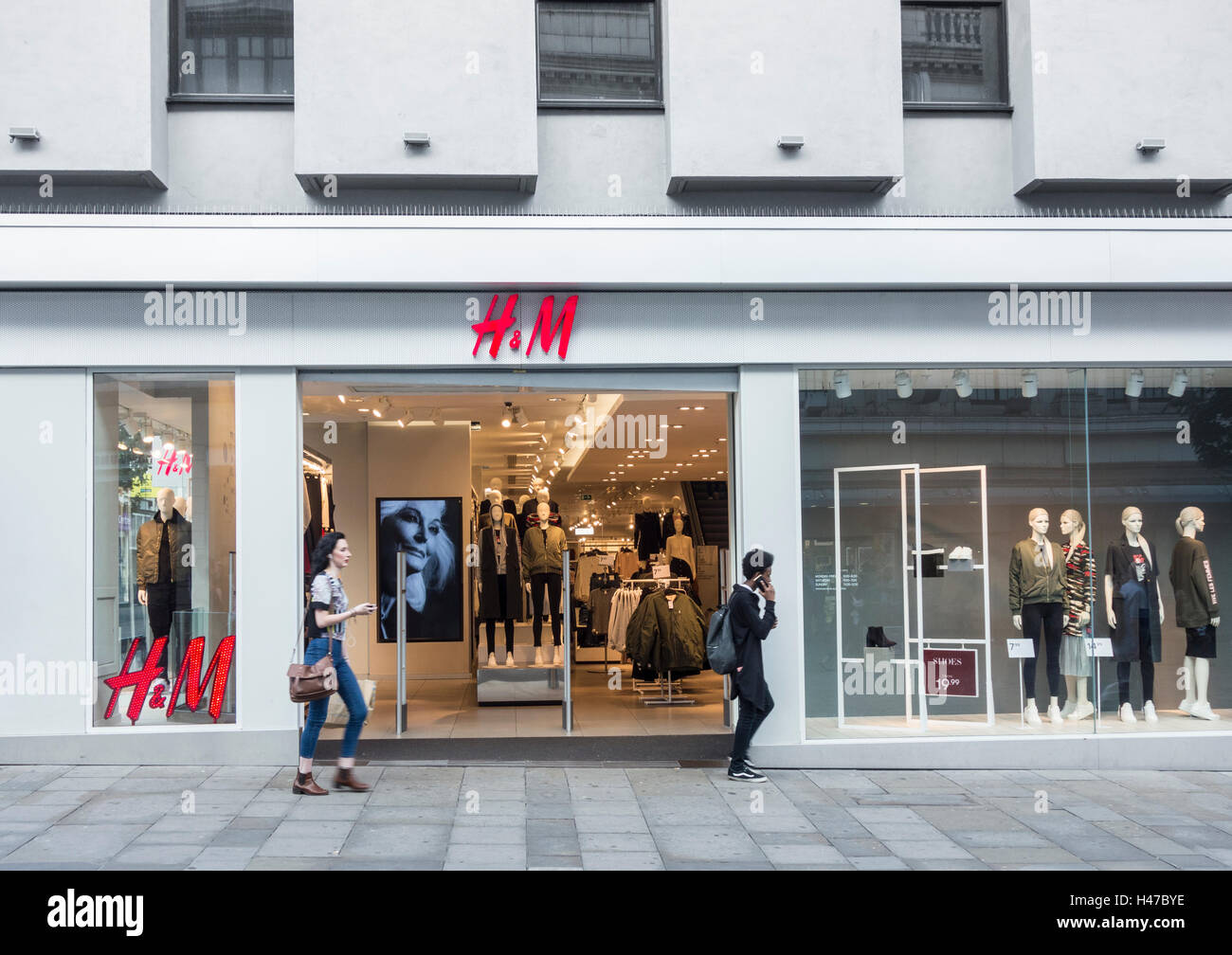 H&M store on Northumberland street in Newcastle upon Tyne, England. UK  Stock Photo - Alamy
