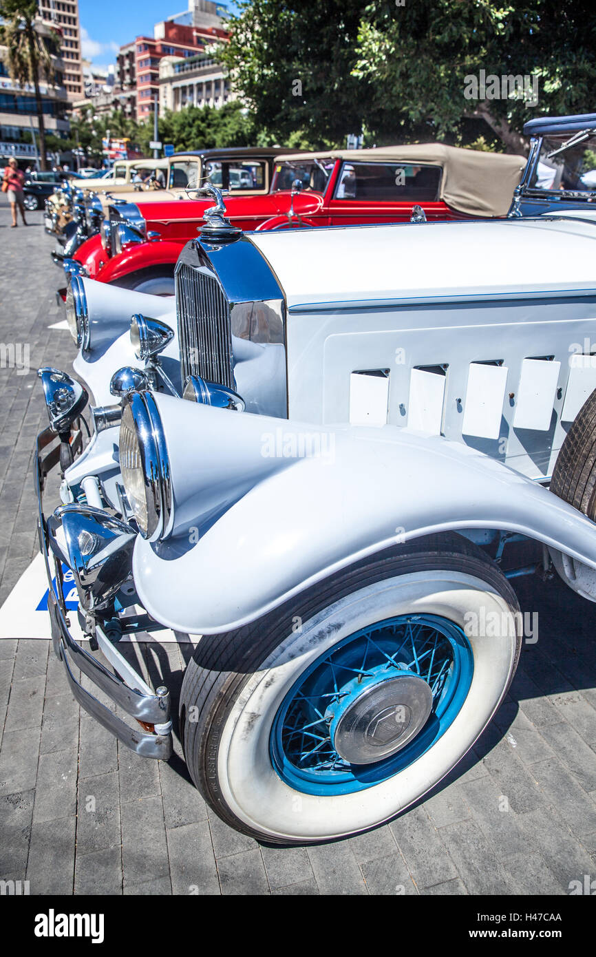 public exhibition of vintage cars in Plaza de España (Santa Cruz de