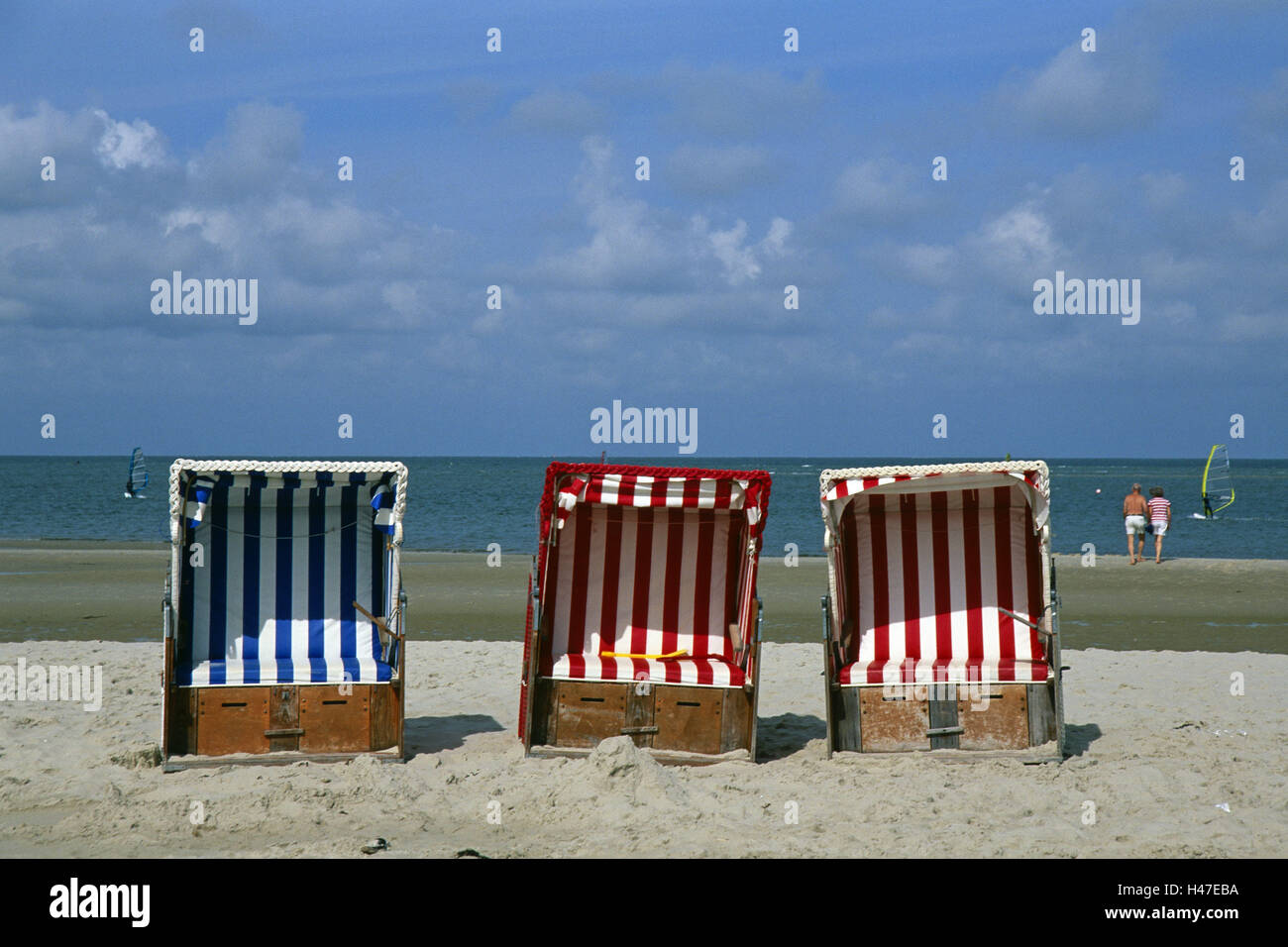 Germany, Schleswig - Holstein, island Amrum, north village, beach chairs, beach chairs, touched, sandy beach, vacationer, surfer, person, tourist, the North Sea, sea, holidays, leisure time, the sun, windbreak, sunshine, Stock Photo