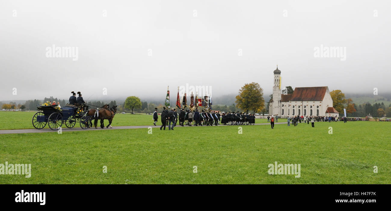 Germany, Bavaria, Allgäu, swan's region, pilgrimage, believers, custom, Bavarian, traditions, to feet, clothes, culture, Culturally, South Germany, tradition, church, folklore, national costume, blessing, feast, holiday, flags, Holy, service, procession, Stock Photo