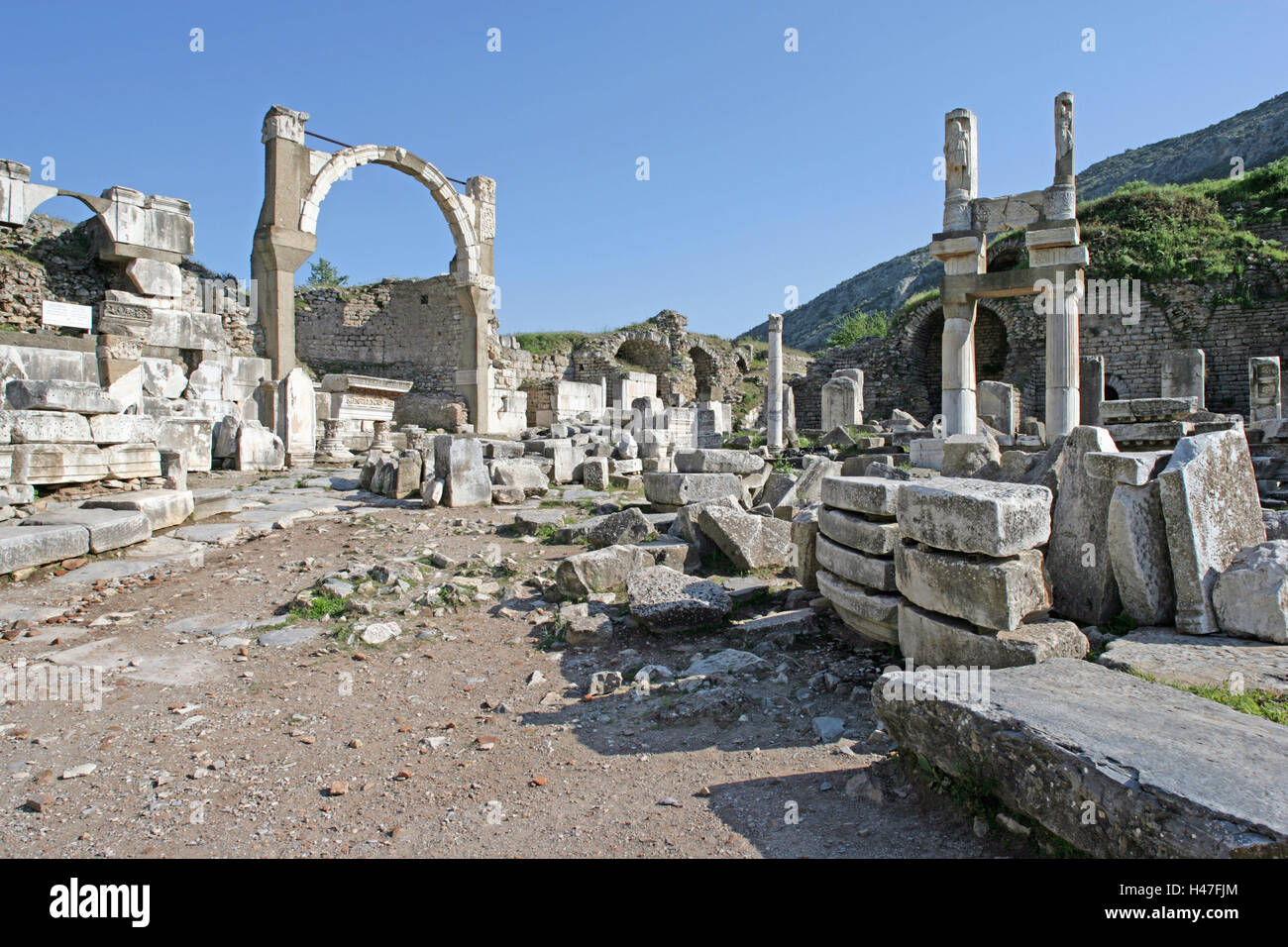 Turkey, Ephesus, Pollio well, Pollio, well, pillars, architecture, remains, archways, Stock Photo