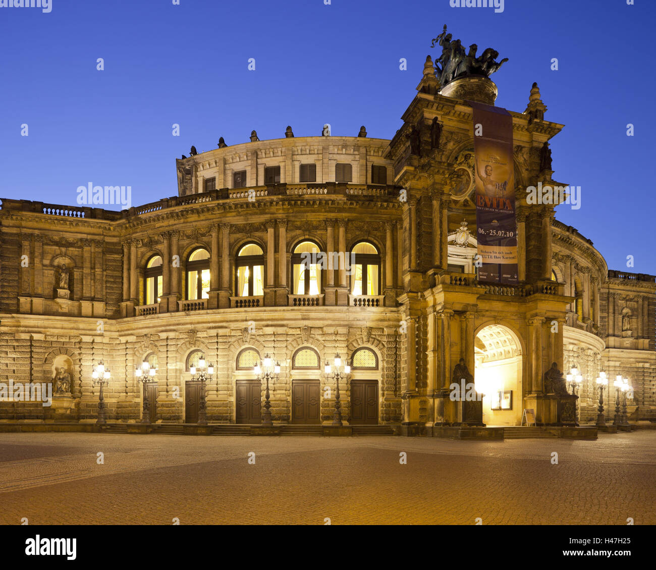 Germany, Dresden, Semperoper (opera), theatre square, Stock Photo