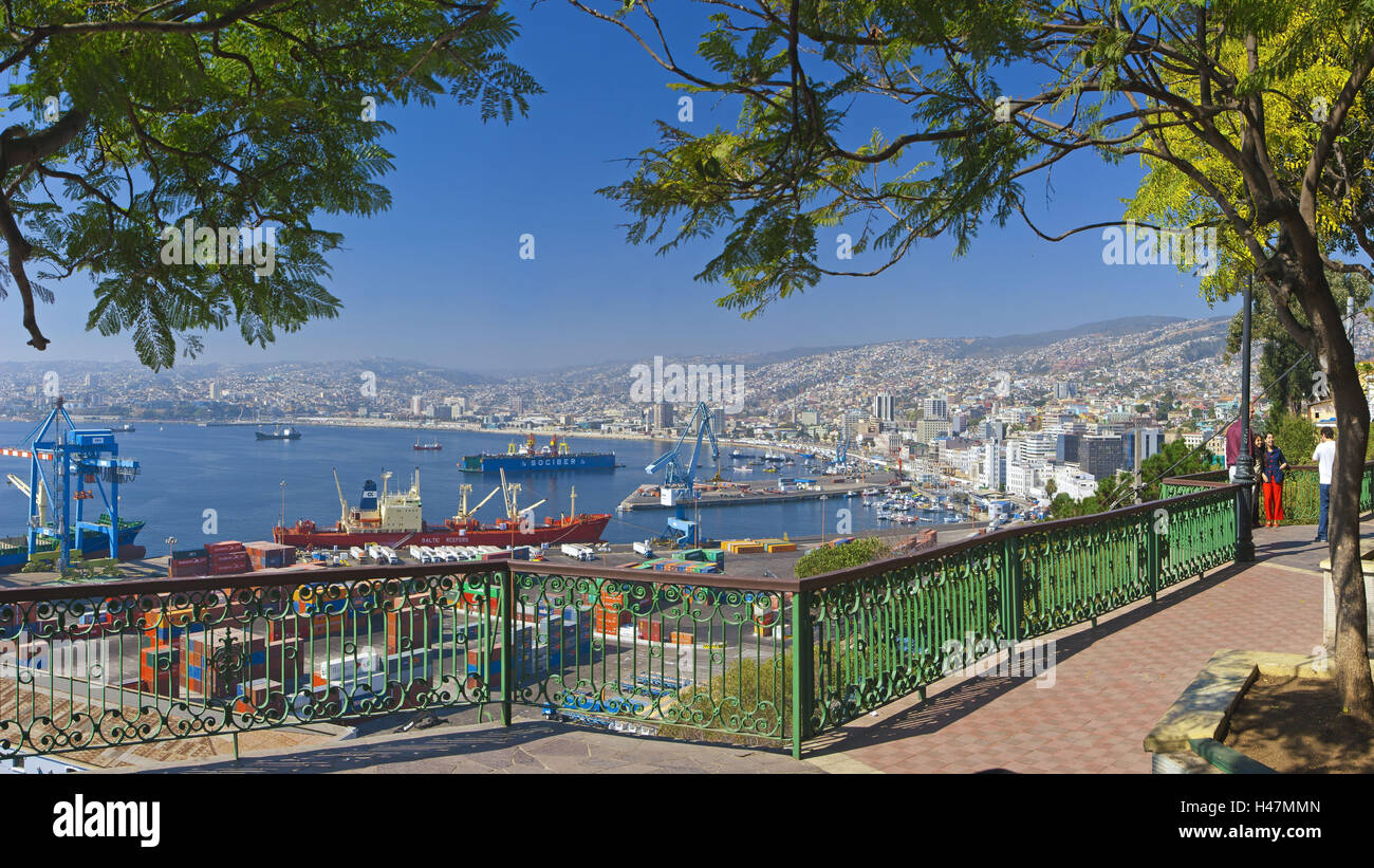 South America, Chile, Pacific coast, Valparaiso, commercial harbour, bay, lookout, Stock Photo