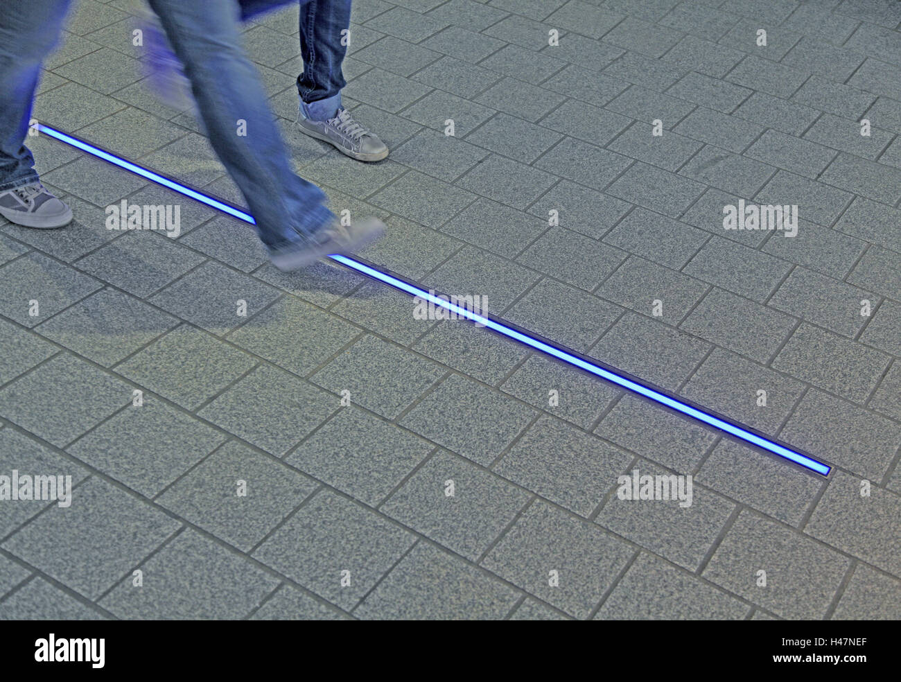 Two right feet hi-res stock photography and images - Alamy