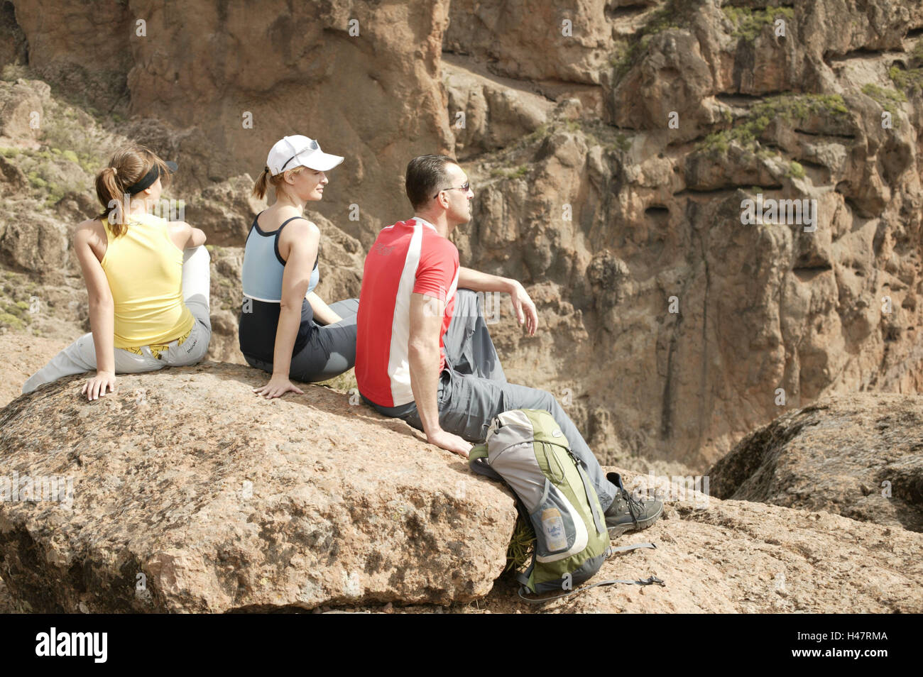 spain, mountain-hiking, tourists, sitting, hikers, pause, nature Stock Photo