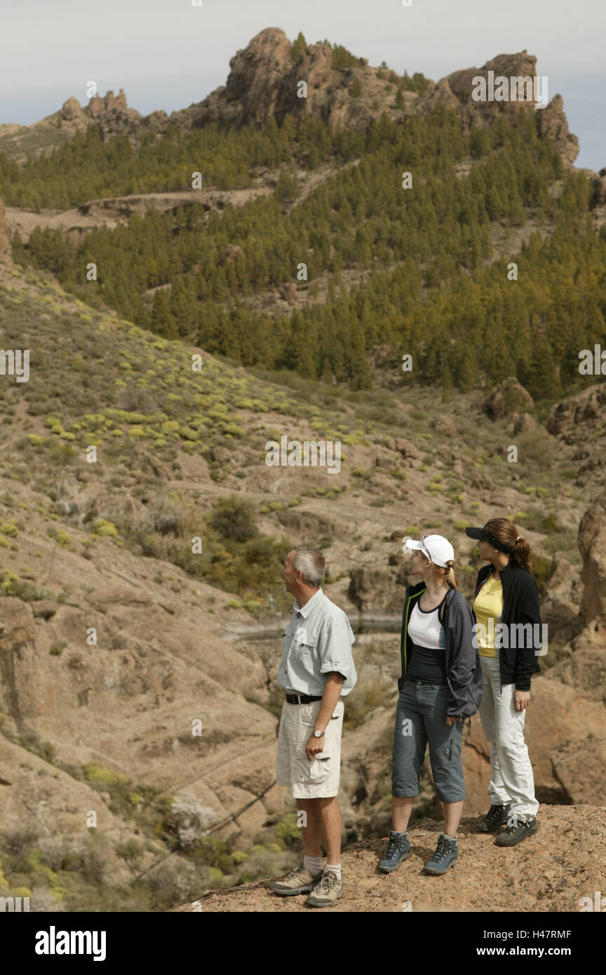 spain, mountain-hiking, tourists, standing, hikers, nature, panorama Stock Photo
