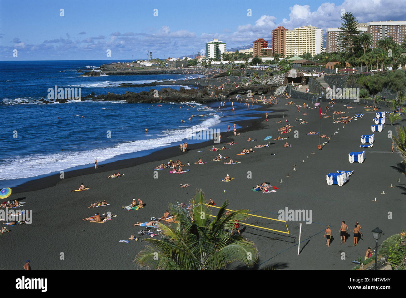 Spain, the Canaries, island Tenerife, Puerto de la Cruz, Playa Jardin, beach, rest, taking it easy, the sun, sea, summer, swim, recreation, vacation, leisure time, lava beach, tourism, tourist, have of a bath, bathers, Stock Photo