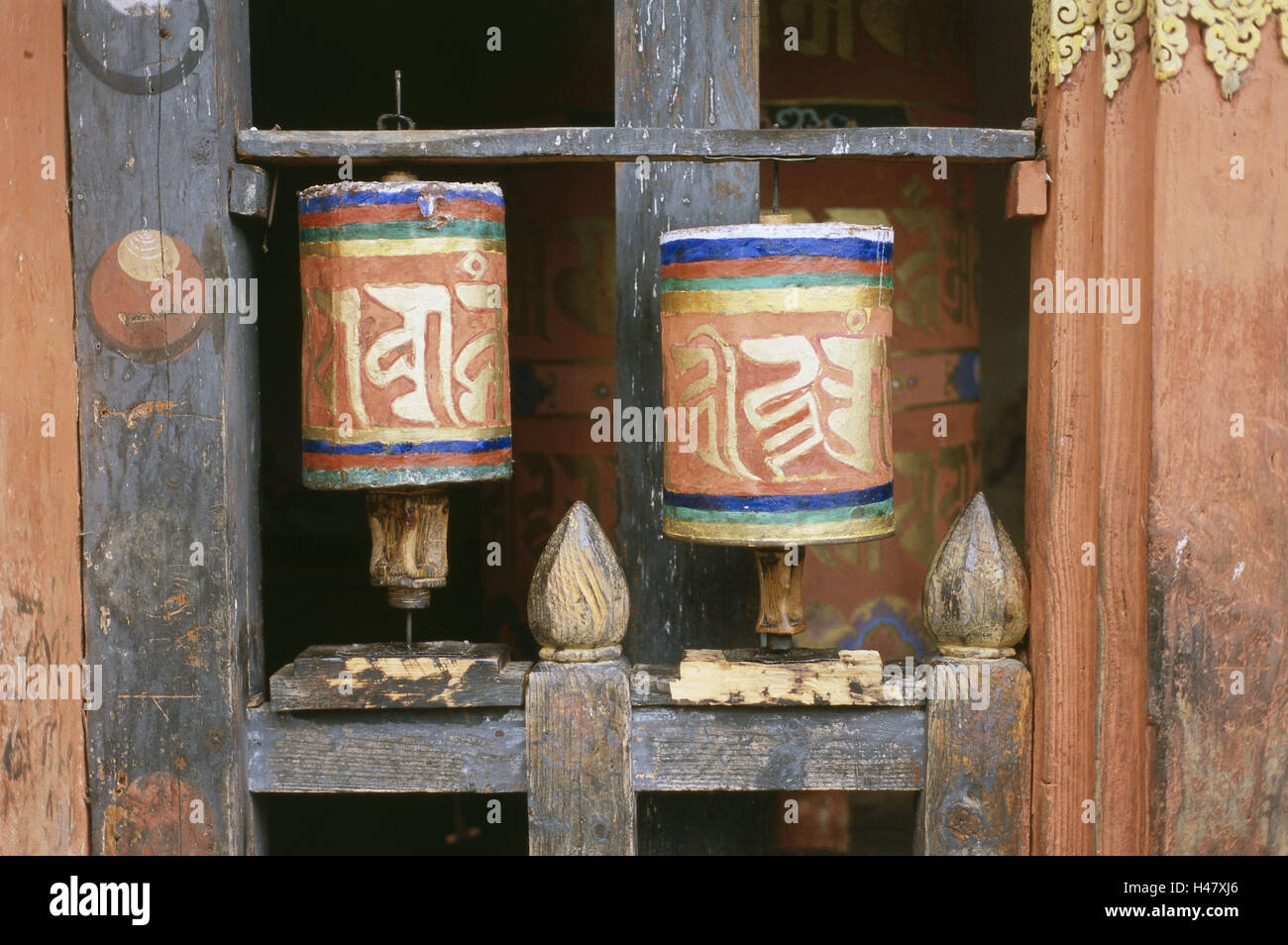 Bhutan, Bumthang, building, facade, prayer mills, Asia, the Himalayas, kingdom, Zentralbhutan, culture, religion, faith, Buddhism, niche, defensive wall broad, case, two, detail, rotate, ritual, sacred, religiously, devotion, prayers, Mantras, nobody, outside, Stock Photo