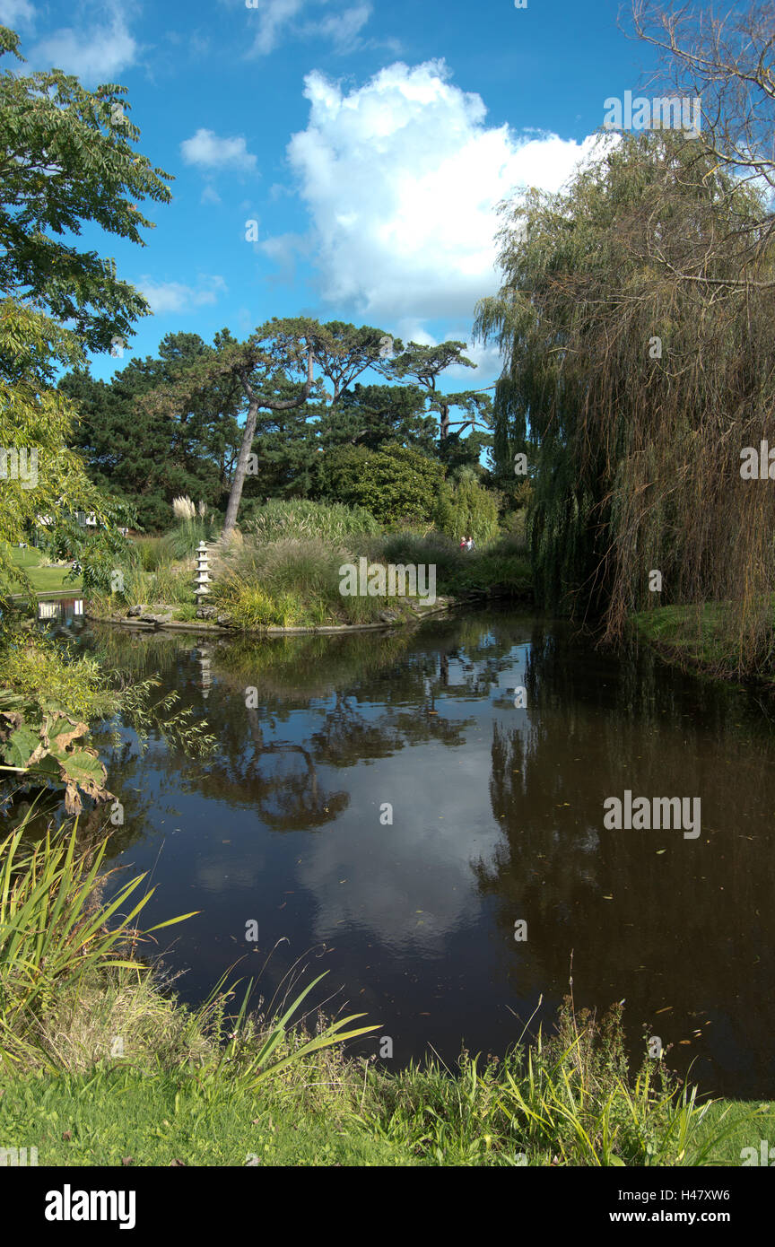 The botanic gardens at samares manor hires stock photography and