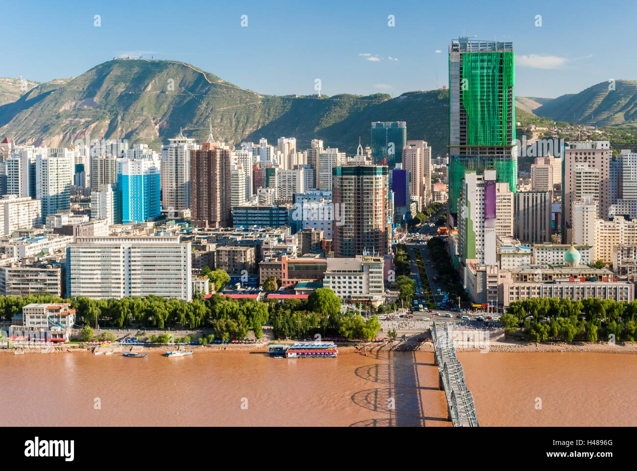 Panoramic view of the downtown of Lanzhou (China) Stock Photo