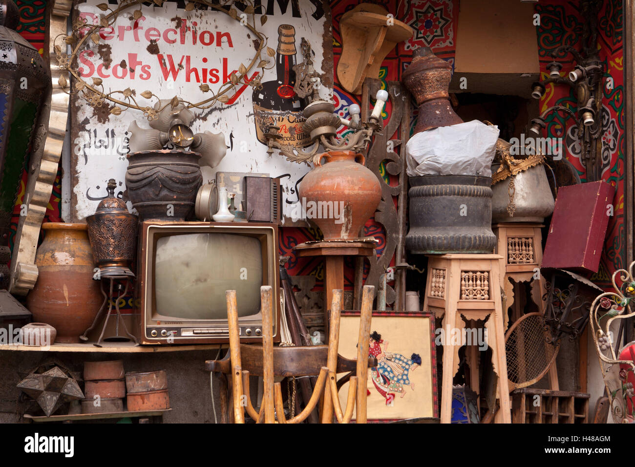 Egypt, Cairo, Islamic old town, shop, junk Stock Photo Alamy