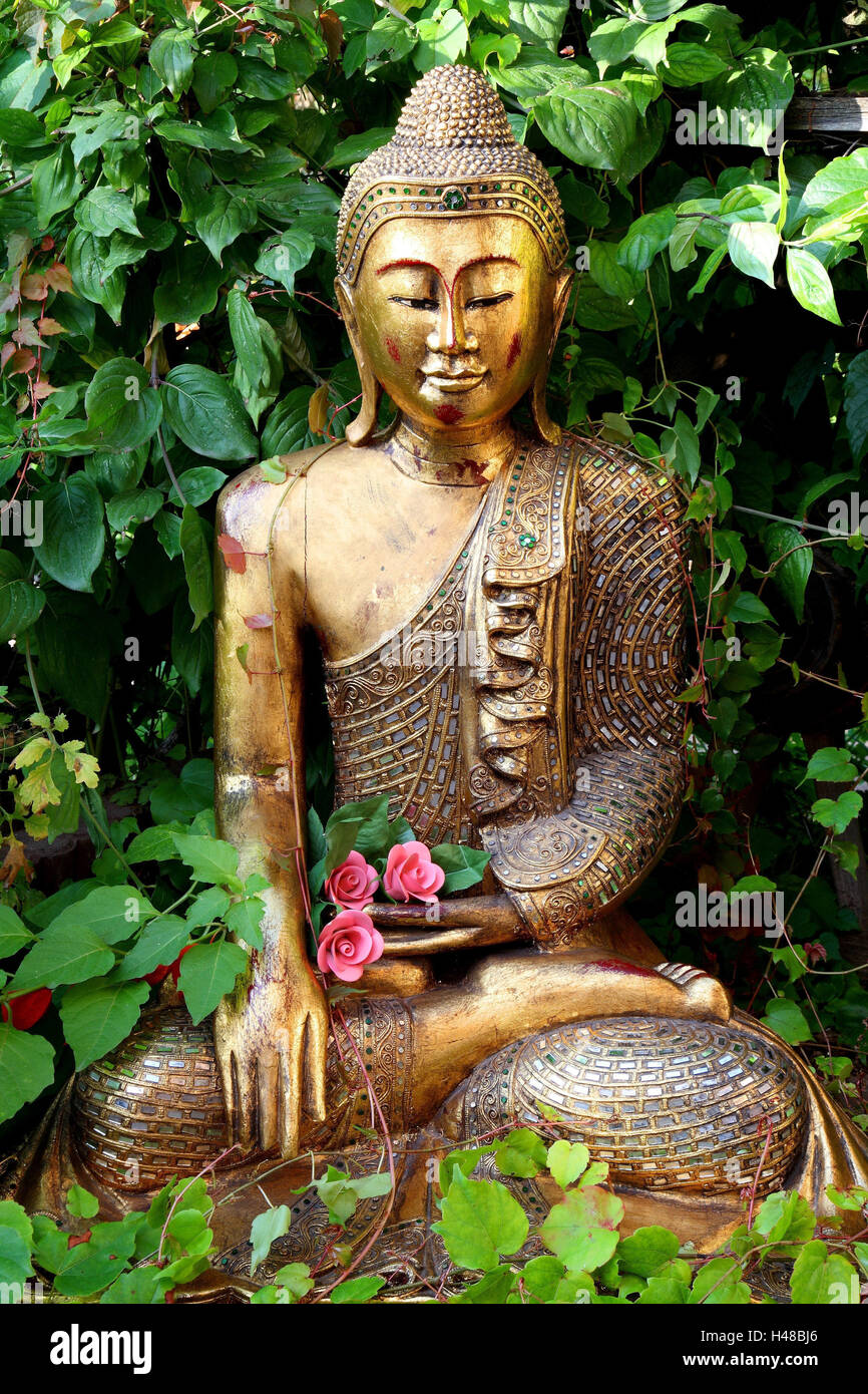 Buddha's statue, outside Stock Photo Alamy