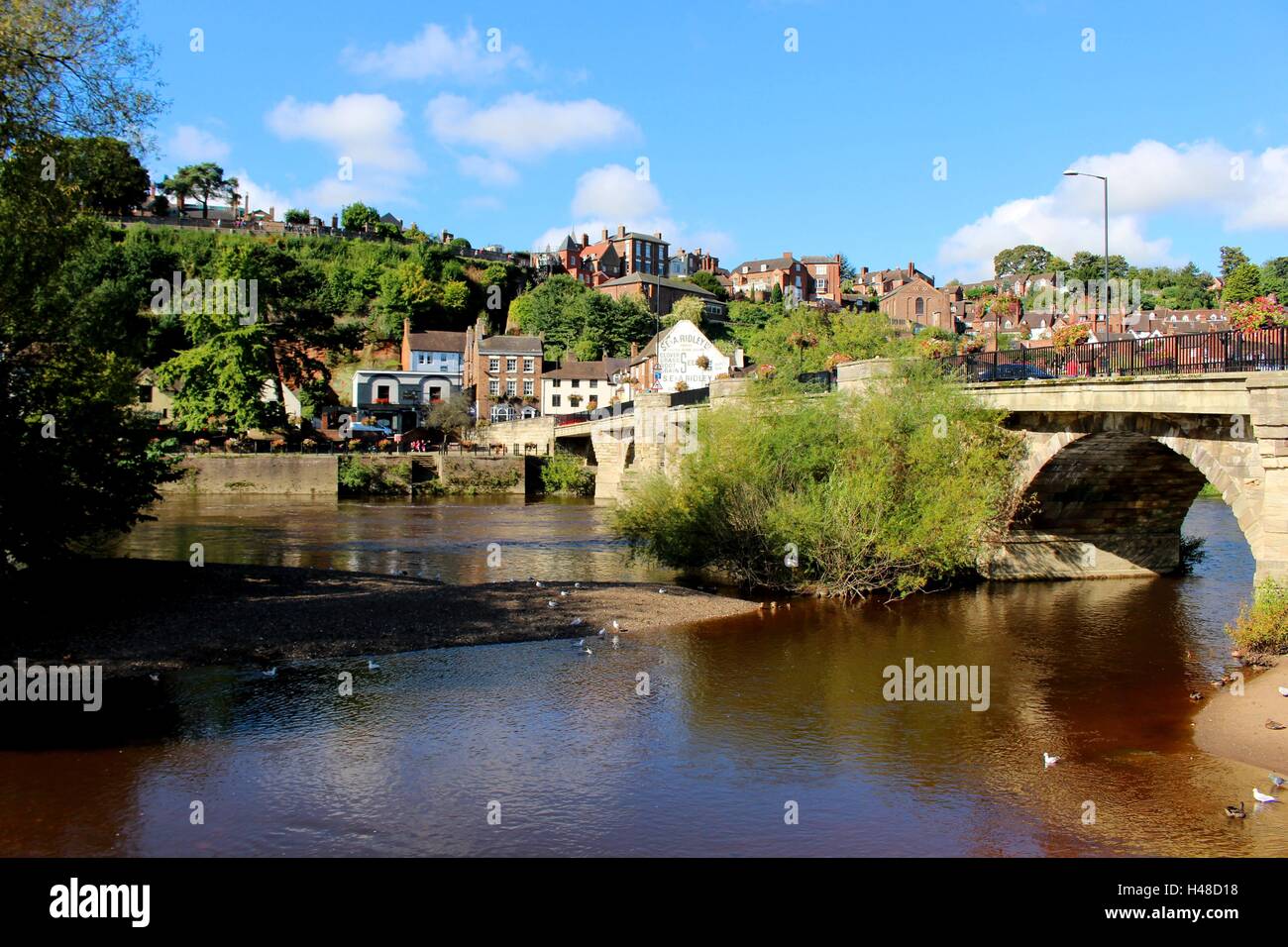 A view across the river to Bridgnorth Stock Photo Alamy