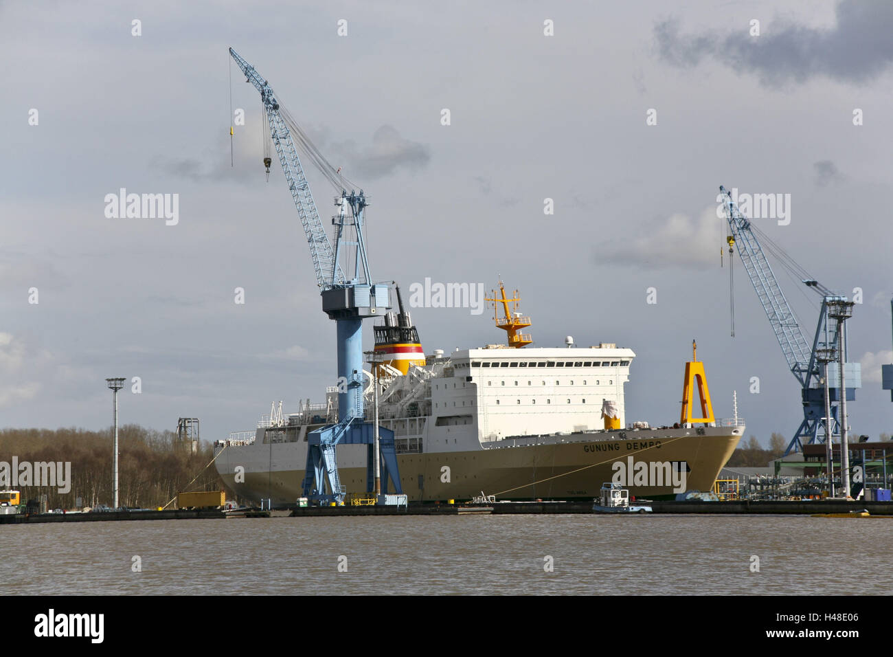 Germany, Lower Saxony, castle Papen, Meyer shipyard, cruise ship, Gunung Dempo, Stock Photo