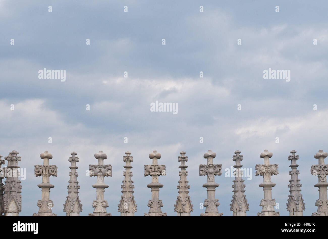 Cathedral Art Standing Cross - Croce Per Cresima E Benedizione Con Colomba In Peltro - Altezza 15,2 Cm - Confezione Regalo - 3