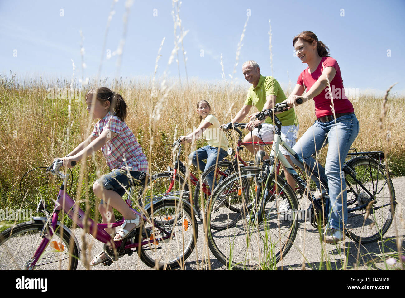 family cycling vacations