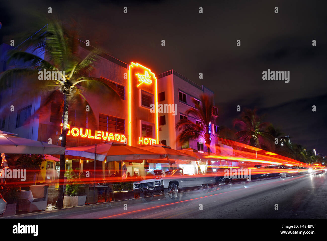 Traffic early in the evening in the kind of Deco fourth, Ocean drive, dusk, Miami South Beach, kind of Deco District, Florida, USA, Stock Photo