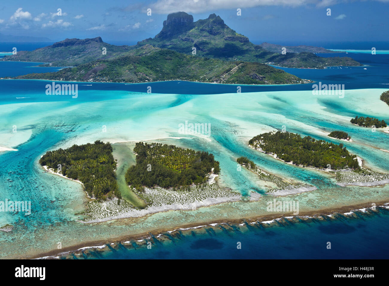 The Pacific Ocean, French Polynesia, island Bora Bora, aerial photo Stock  Photo - Alamy