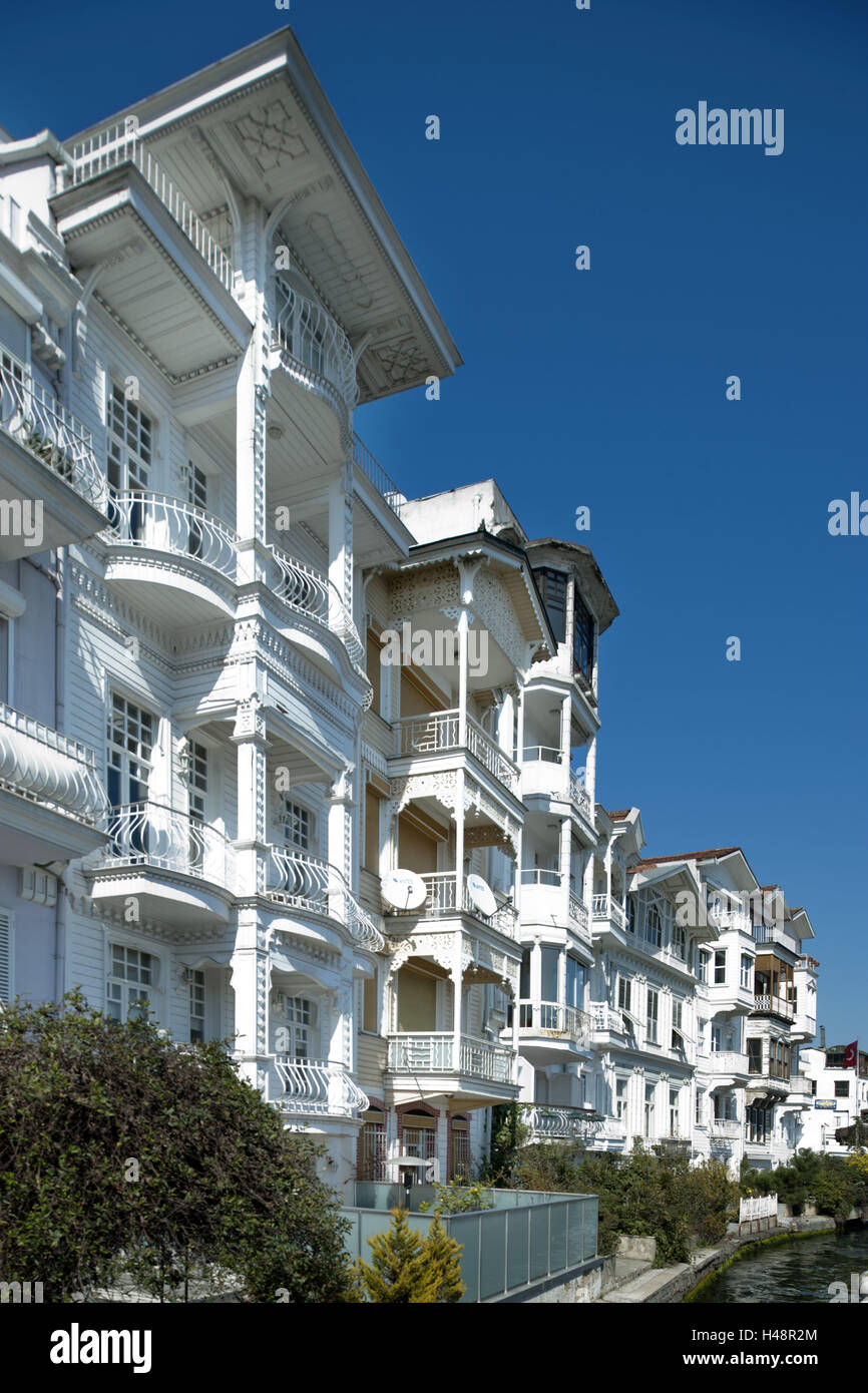 Arnavutköy istanbul hi-res stock photography and images - Alamy
