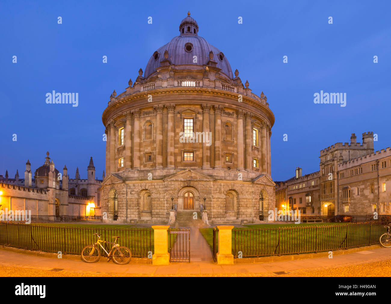 The Radcliffe Camera at twilight, Oxford, England. Stock Photo