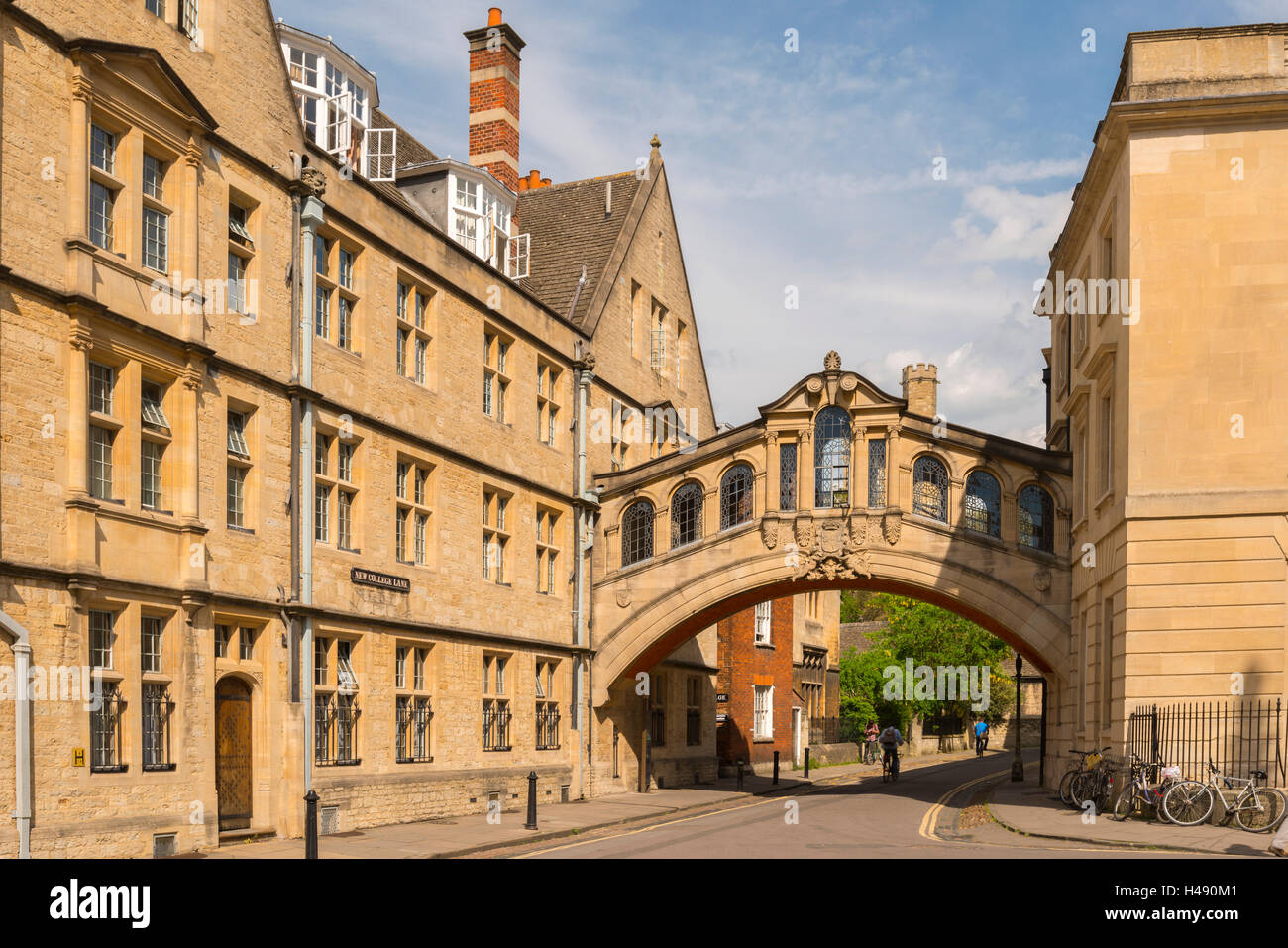 Hertford Bridge, also known as the Bridge of Sighs forming part of Hertford College in Oxford, Oxfordshire, England. Stock Photo