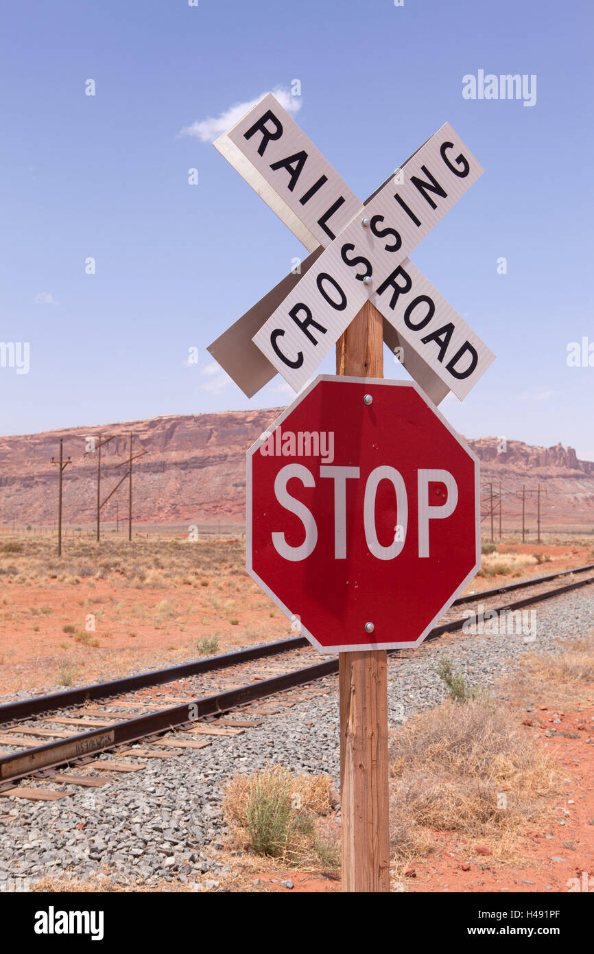 USA, Utah, railroad crossing, stop sign Stock Photo - Alamy