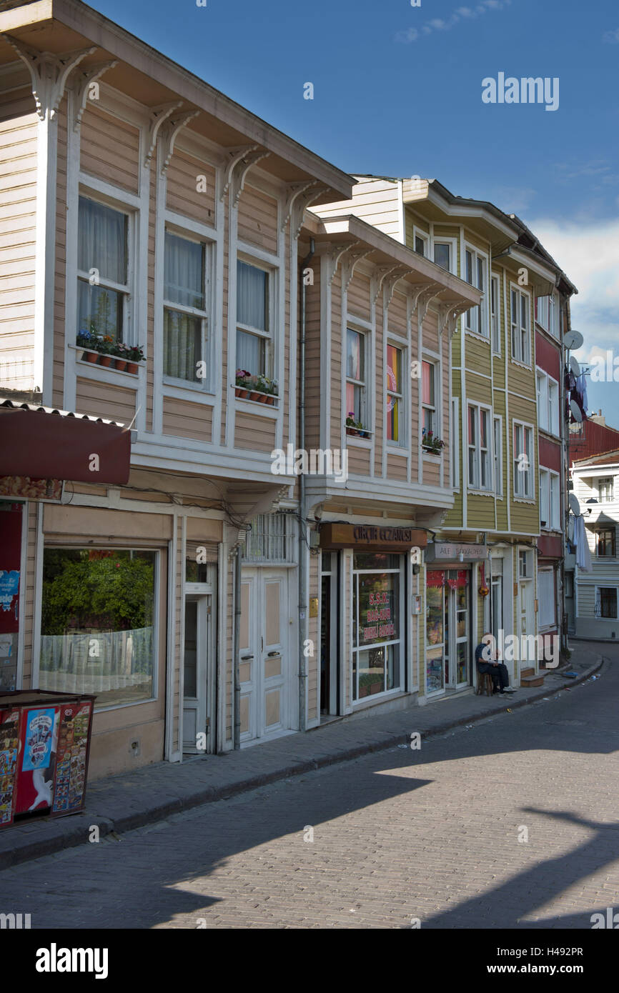 Turkey istanbul timber houses hi-res stock photography and images - Alamy
