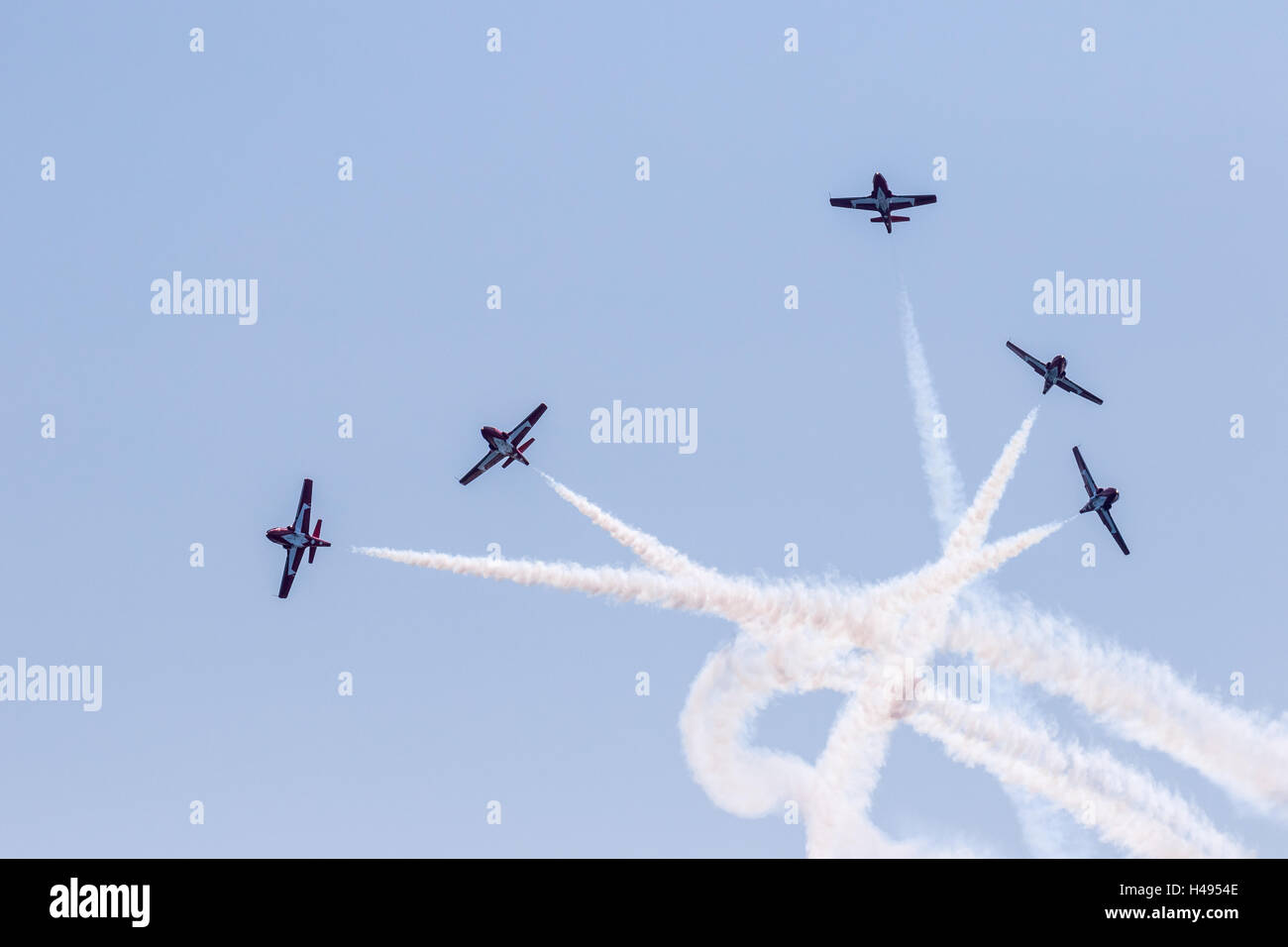 Five Canadian Forces Snowbirds Execute a Manoeuvre Stock Photo
