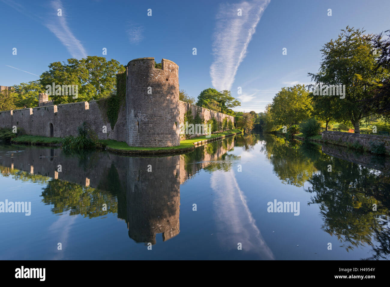 The Bishop's Palace and moat in Wells, Somerset, England. Autumn (September) 2013. Stock Photo