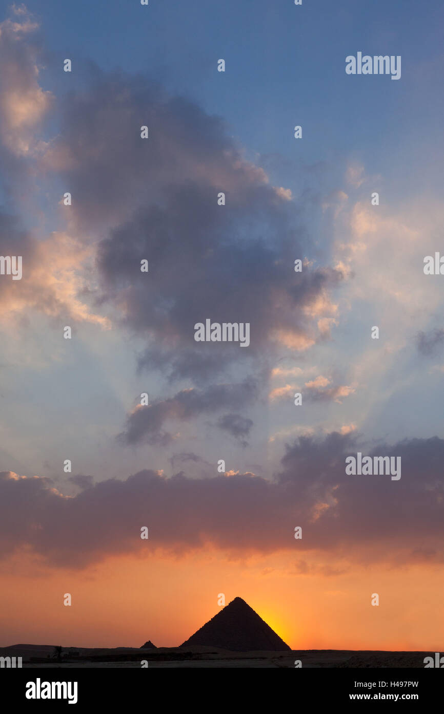 Egypt, Cairo, pyramids of Giza, sunset Stock Photo - Alamy