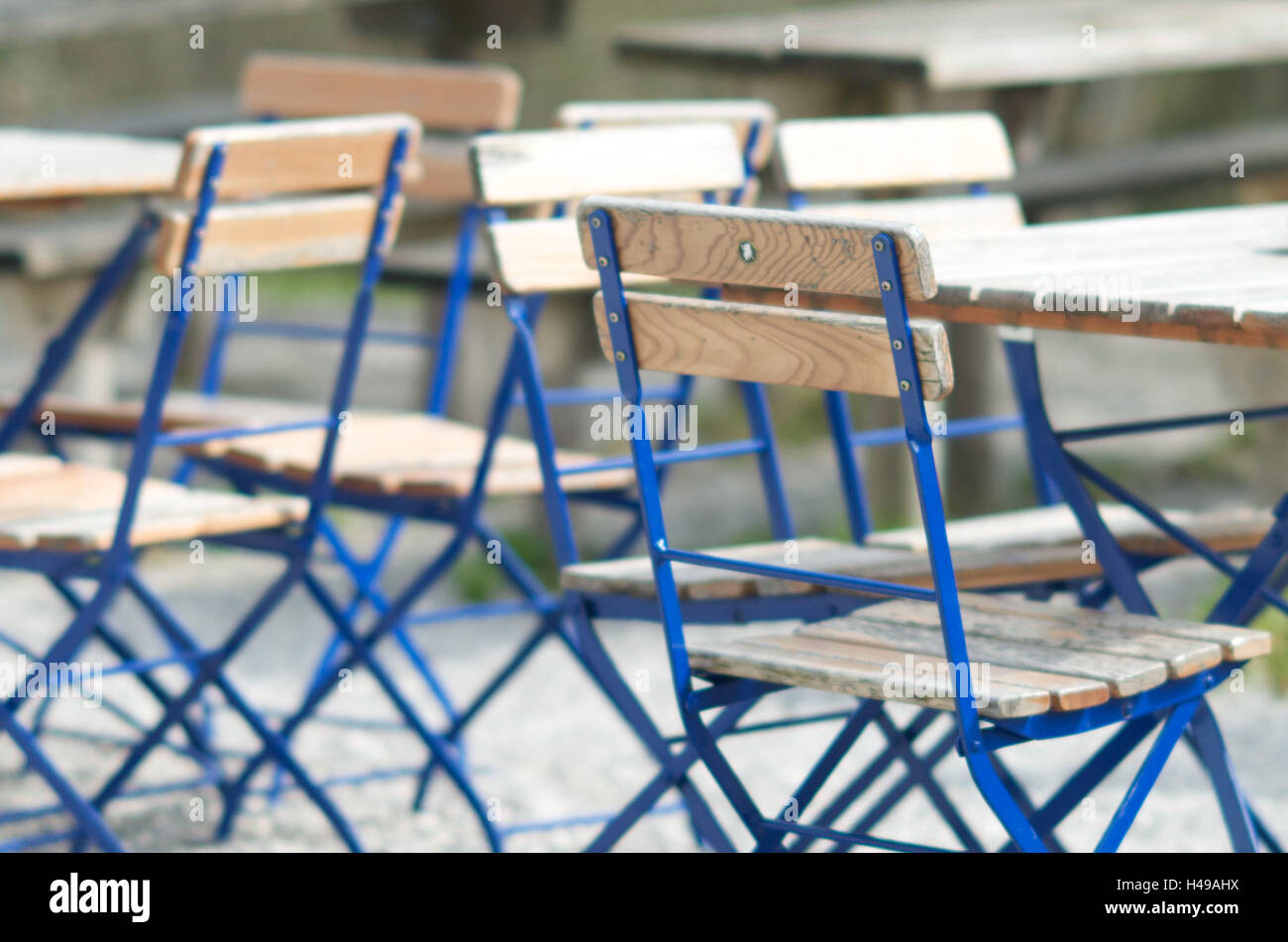 Beer garden tables hires stock photography and images Alamy