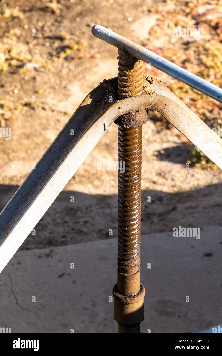 An irrigation control valve that uses an Acme style screw thread to control the volume of water